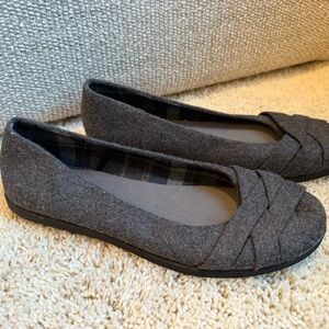 Kohl's Charcoal Women's Flats
